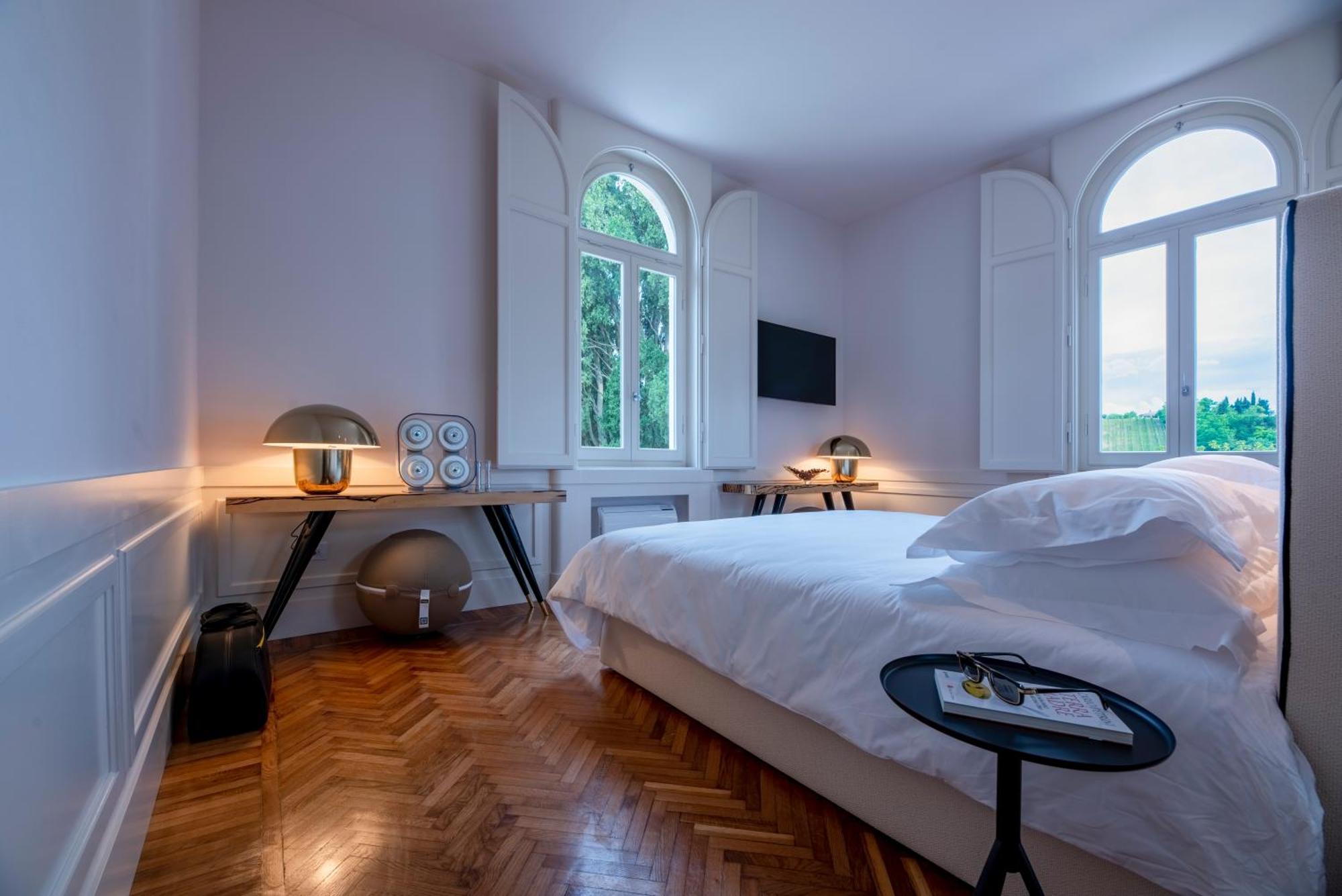 Boutique Hotel Villa Monty Banks Cesena Exterior foto